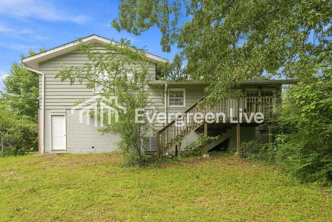 Building Photo - 1021 Hagwood Rd