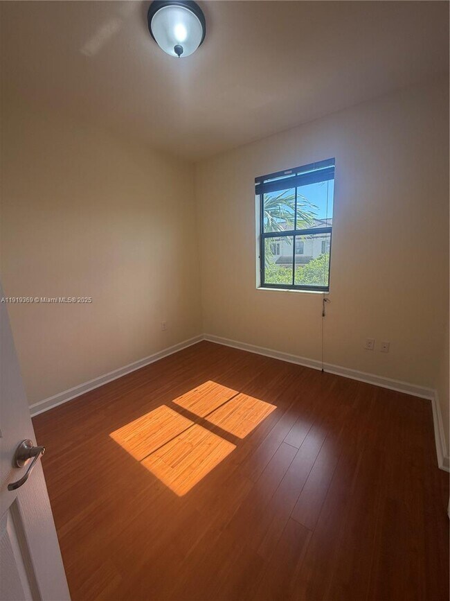 Building Photo - 11347 SW 232nd Terrace