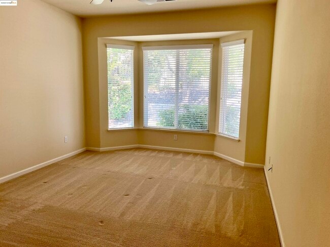 Building Photo - 1381 Bonum Way