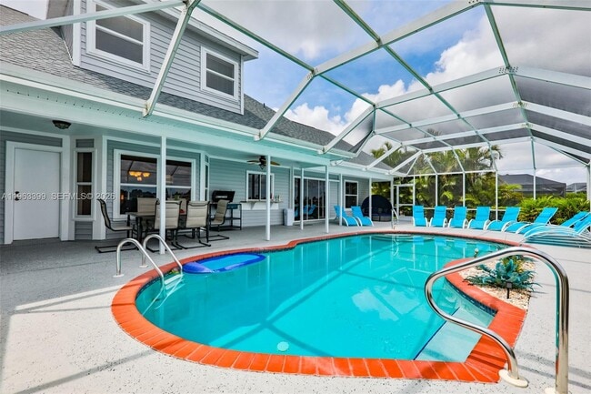 Building Photo - 407 SW 37th St