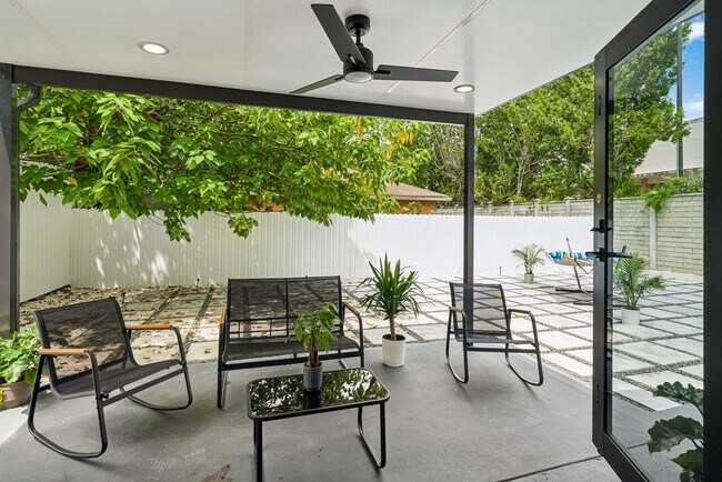 Building Photo - 3737 Frow Ave