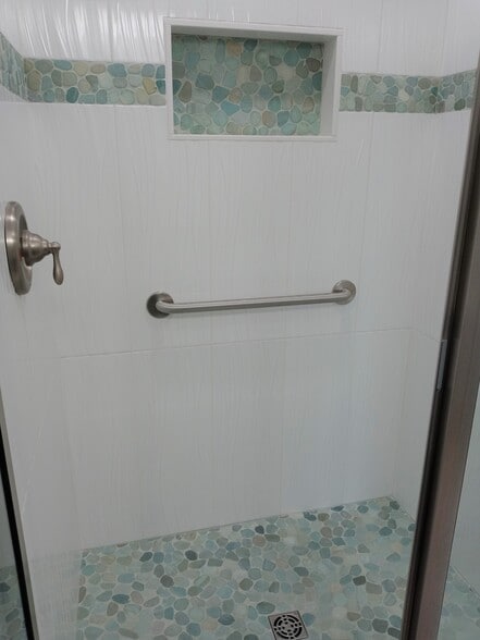 Master Tile Shower - 14 High St