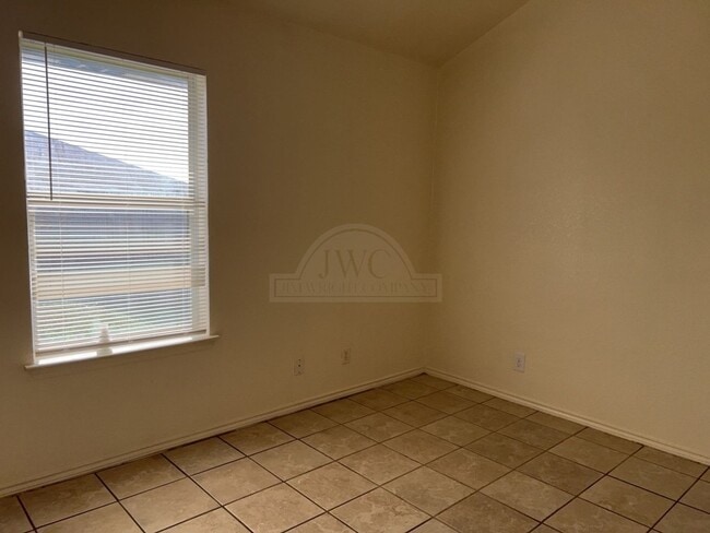 Building Photo - 4303 Elms Run Cir