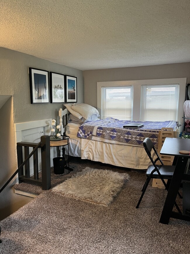 Building Photo - 4125 Olive St