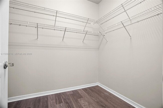 Building Photo - 8197 Hanoverian Dr