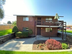 Building Photo - Nice Apartment