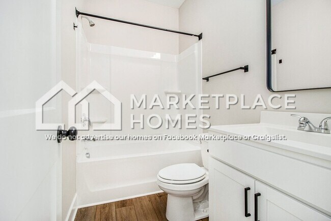 Building Photo - 1365 Cozy Cir SE