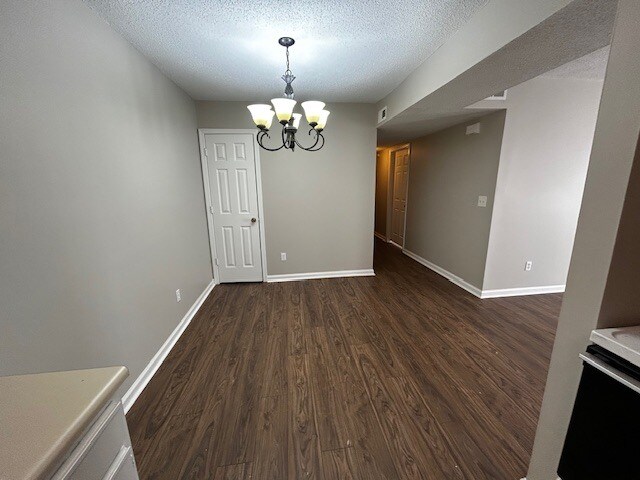 Building Photo - 5525 Hornaday Rd