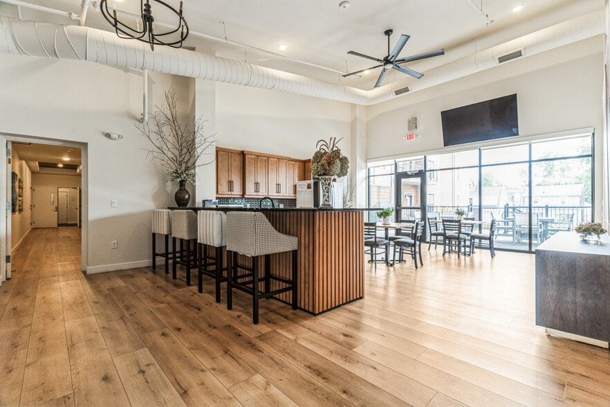 Community kitchen - 1953 1st Ave SE