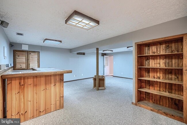 Building Photo - 8301 Whitebark Ct