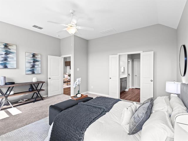 Building Photo - 2219 Primrose Trl