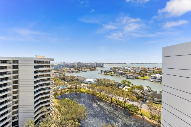 Building Photo - 5950 Pelican Bay Plaza S