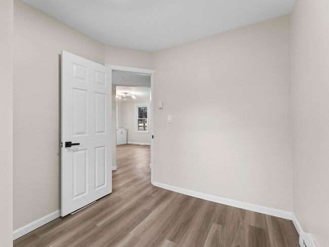 Building Photo - Secluded & Stunning: Move-In Ready 3-Bedroom Home with Bonus Rooms & Private Yard