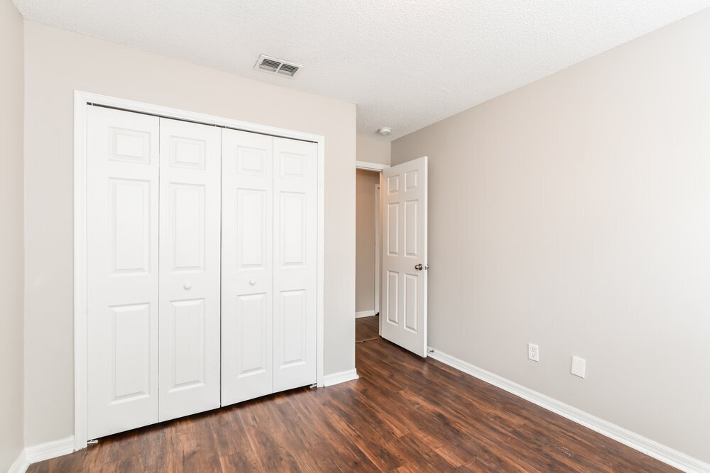Building Photo - 16329 Coopers Hawk Ave