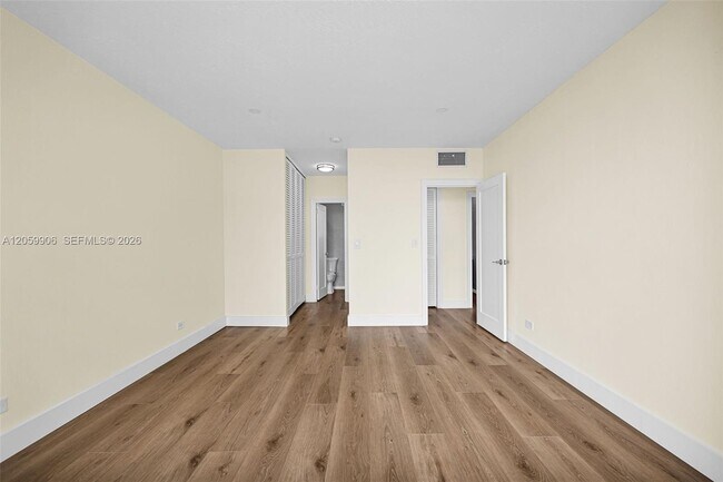 Building Photo - 2451 Brickell Ave