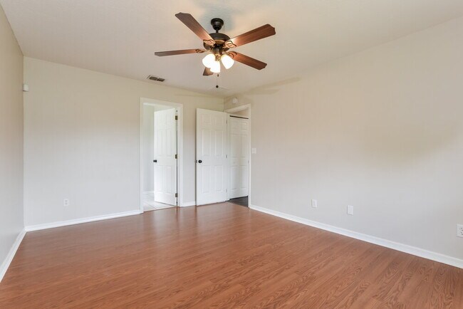 Building Photo - 13318 Caspian Ln