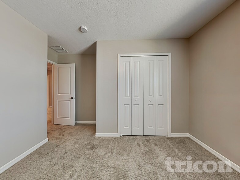 Building Photo - 17138 Sunshine Mimosa St