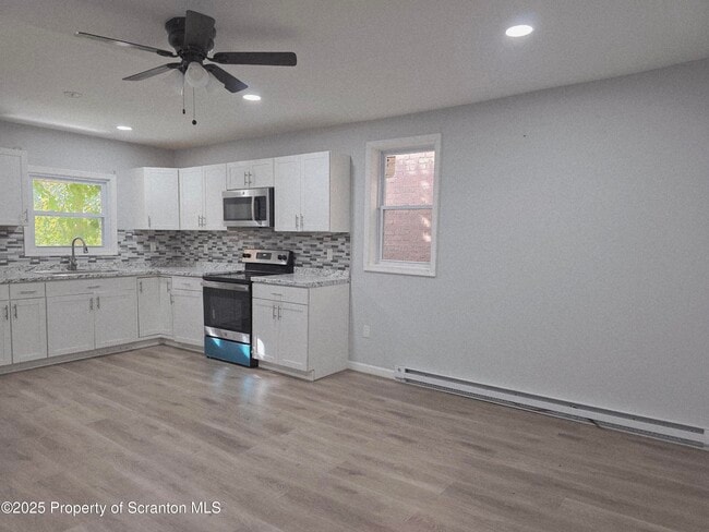 Building Photo - 409 Pittston Ave