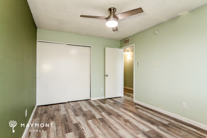 Building Photo - 4009 W Palomino Rd