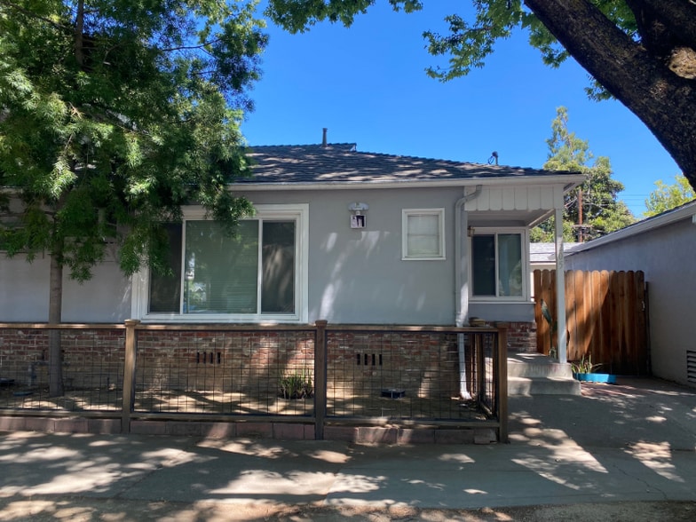 Building Photo - 2205 18th St