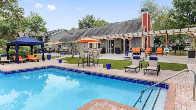 Building Photo - 1955 Bells Ferry Rd