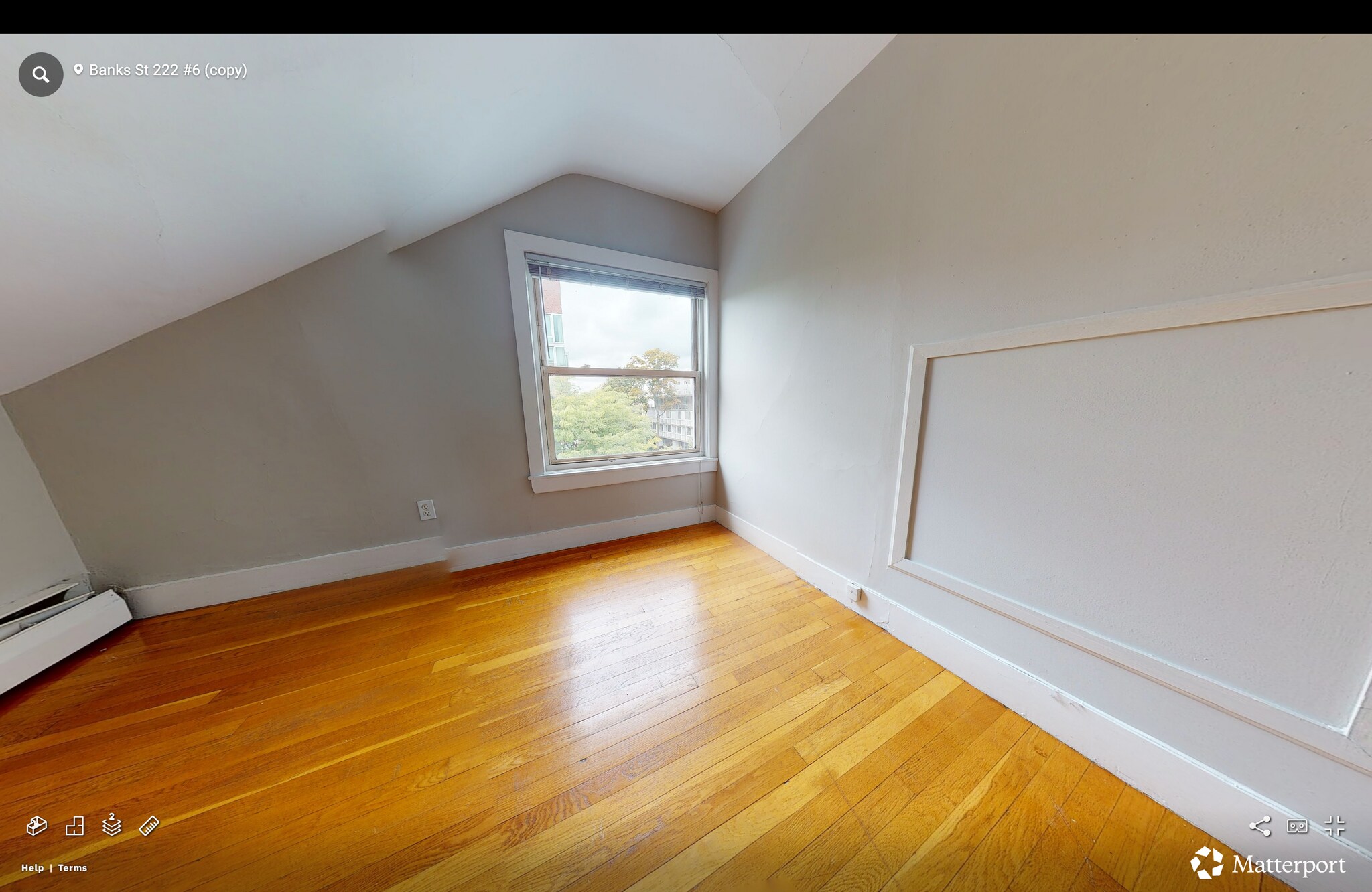 Building Photo - 208 Banks St