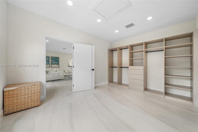Building Photo - 13900 Mustang Trail