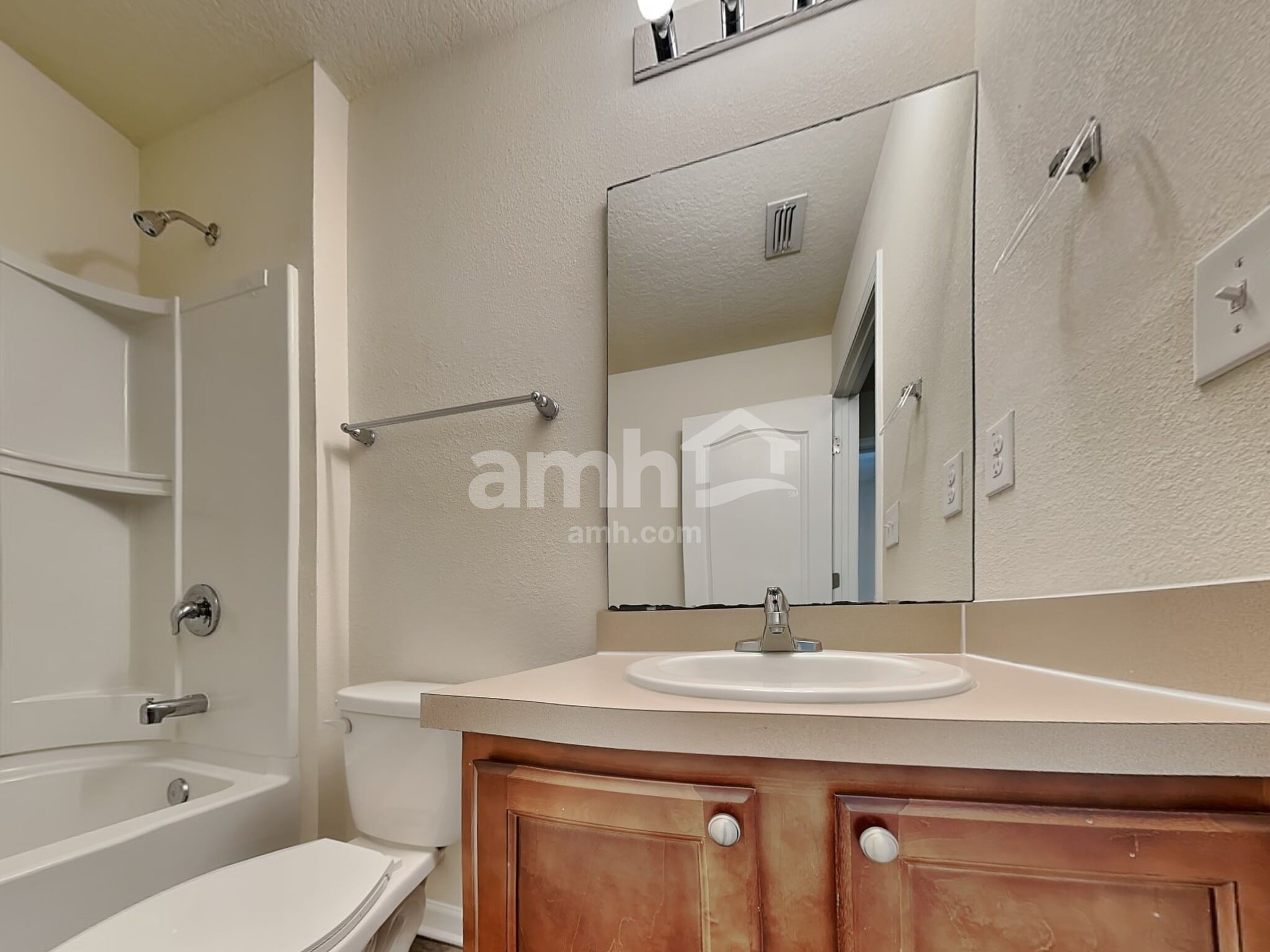 Building Photo - 95038 Cheswick Oaks Dr