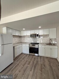 Building Photo - 15417 Bald Eagle Ln