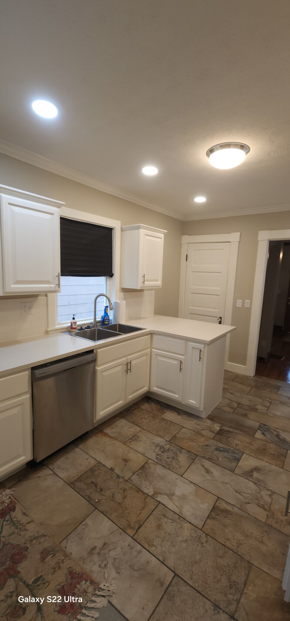 Building Photo - 524 Bowen St