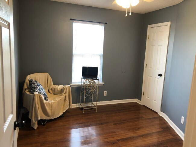 Bedroom #3 with closet and ceiling fan - 101 Bowers Ct