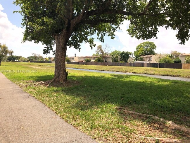 Building Photo - 11274 SW 64th Ln