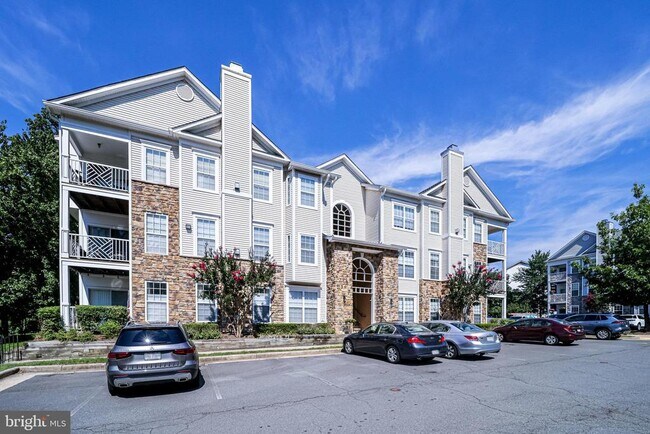 Building Photo - 5982 Founders Hill Ct