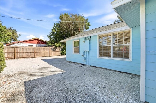 Building Photo - 2854 W Rainbow Cir