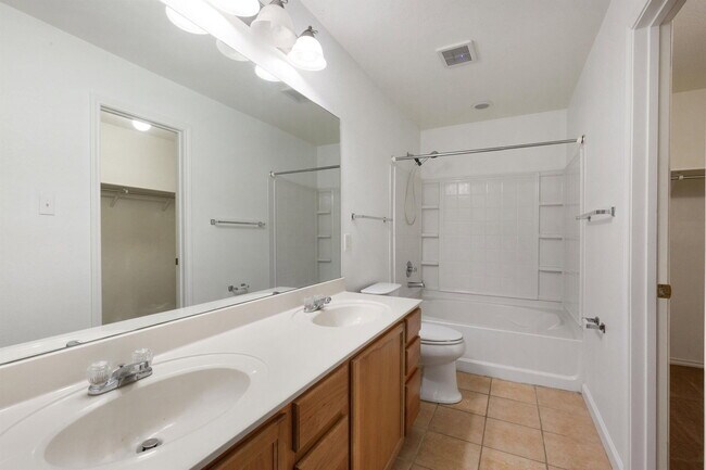 Building Photo - 2020 Kass Cove