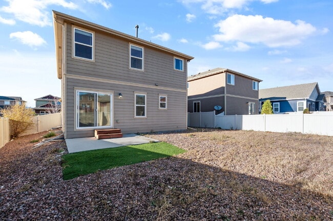 Building Photo - Pristine 4 Bedroom Home in Colorado Springs