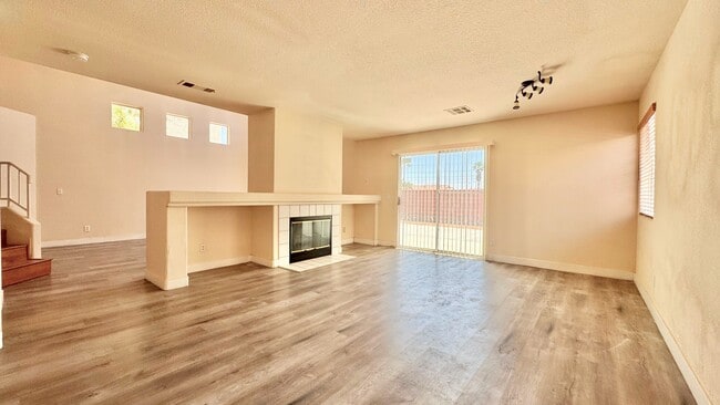 Building Photo - 3726 Penedos Dr