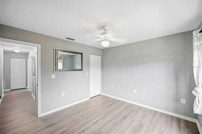 Building Photo - 7417 Vista Way