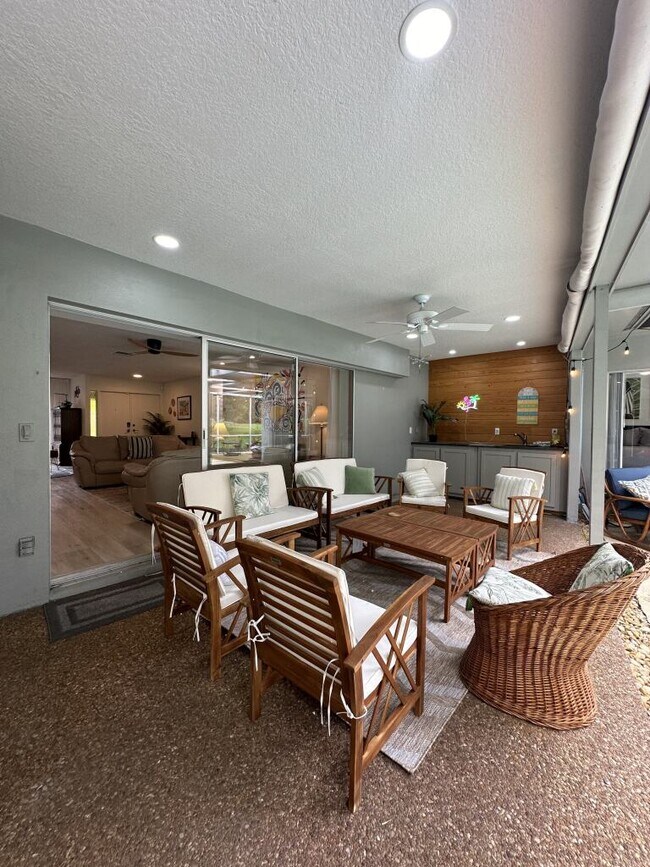 Building Photo - 2780 Landmark Dr