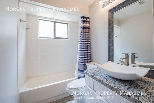 Building Photo - 11448 Sugar Maple Pl S