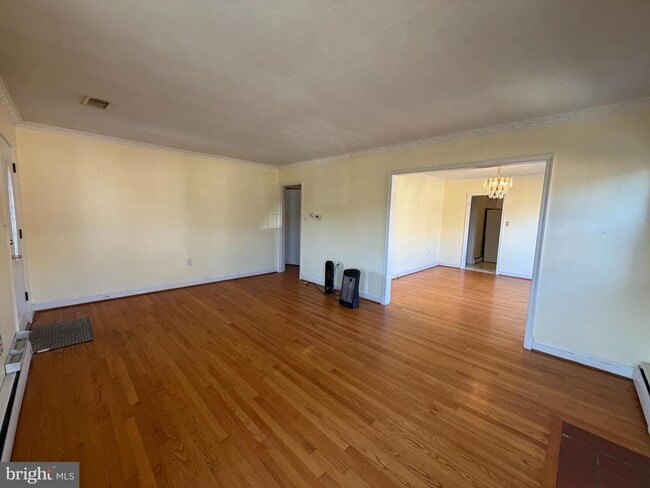 Building Photo - 540 Bellview Ave