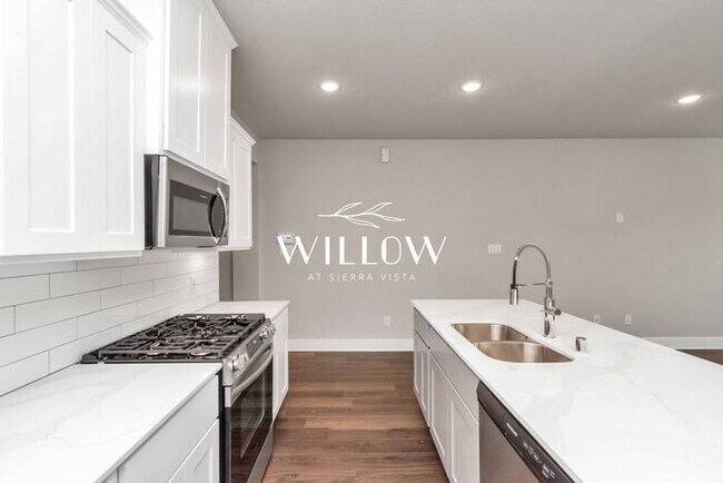 Building Photo - Spacious 4-Bedroom Home in a GREAT Community!
