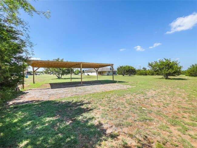 Building Photo - 120 Lost Oaks Ct