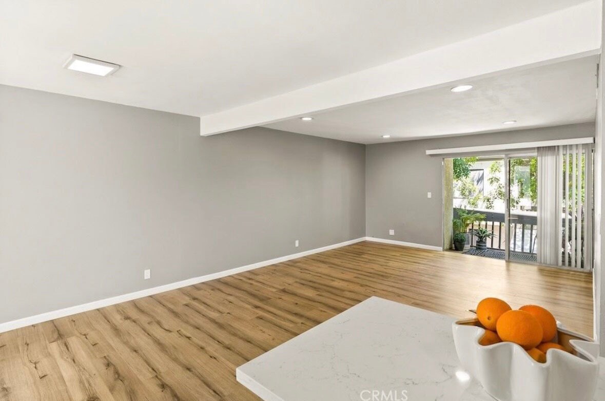 Building Photo - 18620 Hatteras St