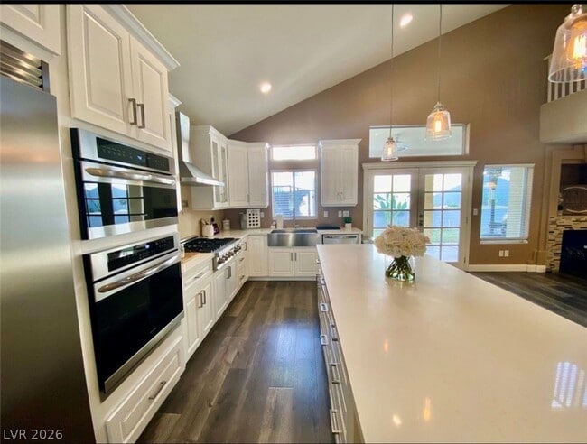 Building Photo - 7237 Tealwood St