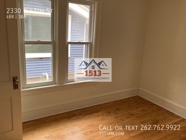 Building Photo - 2330 N 47th St