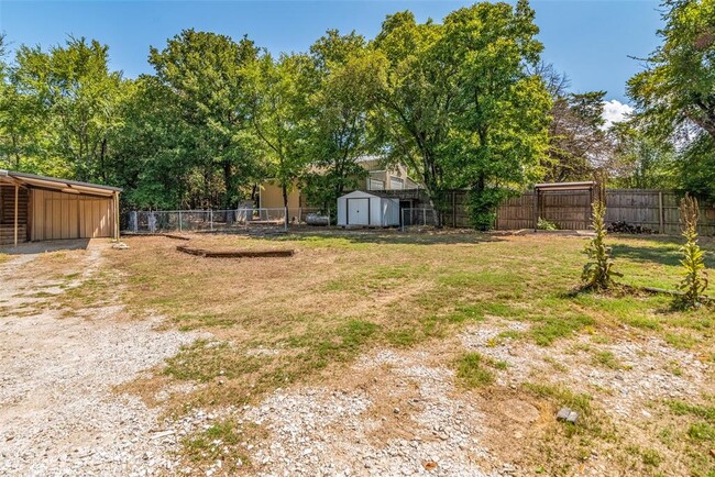 Building Photo - 306 Homesite Rd