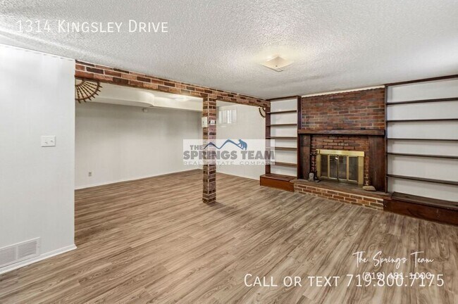 Building Photo - 1314 N Kingsley Dr