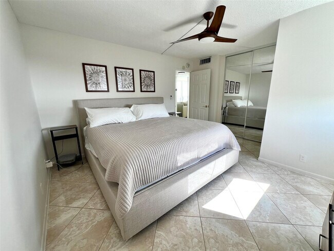 Building Photo - 111 Briny Ave