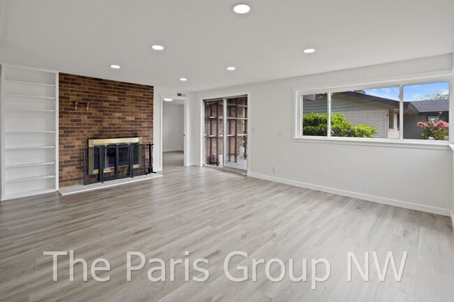 Building Photo - Lovely 2025 Remodeled Shoreline 4BR in Ric...